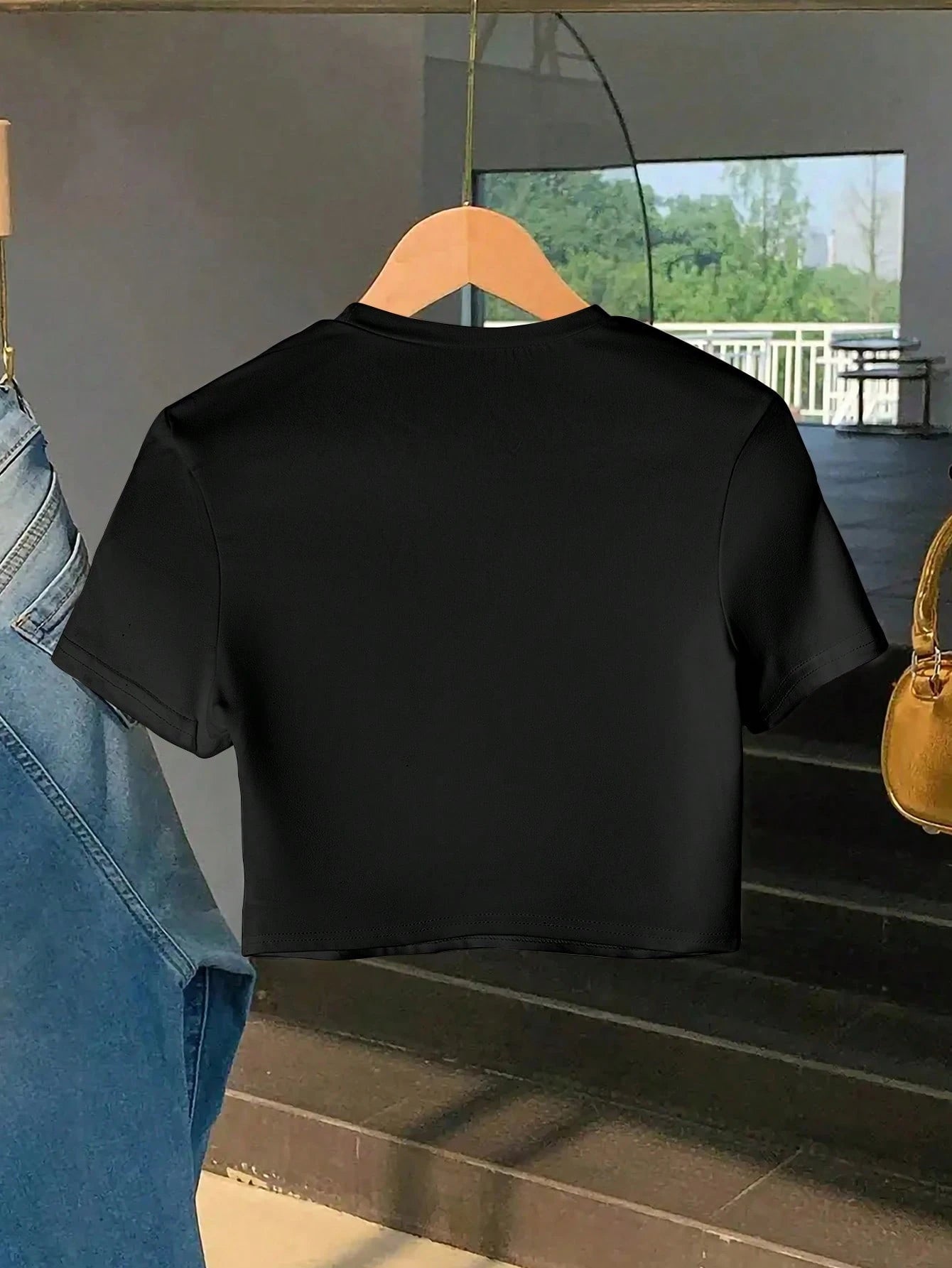 Camiseta Abby